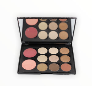 CEO EYE SHADOW PALETTE